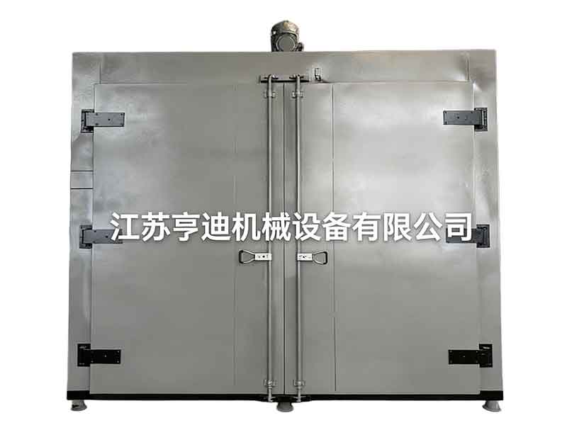 4个吨桶、16只圆桶型